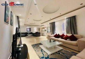 Pretty 4BR Penthouse MB7 with Private Heated Pool at New Marina